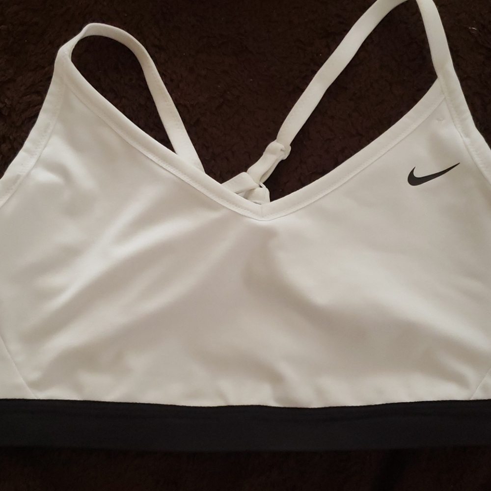 Brand new with out tags Nike XL work out bra